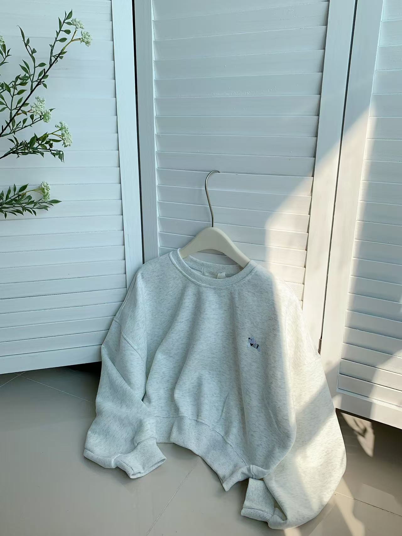 HELLO MILK TEE- 85848 刺繡衛衣