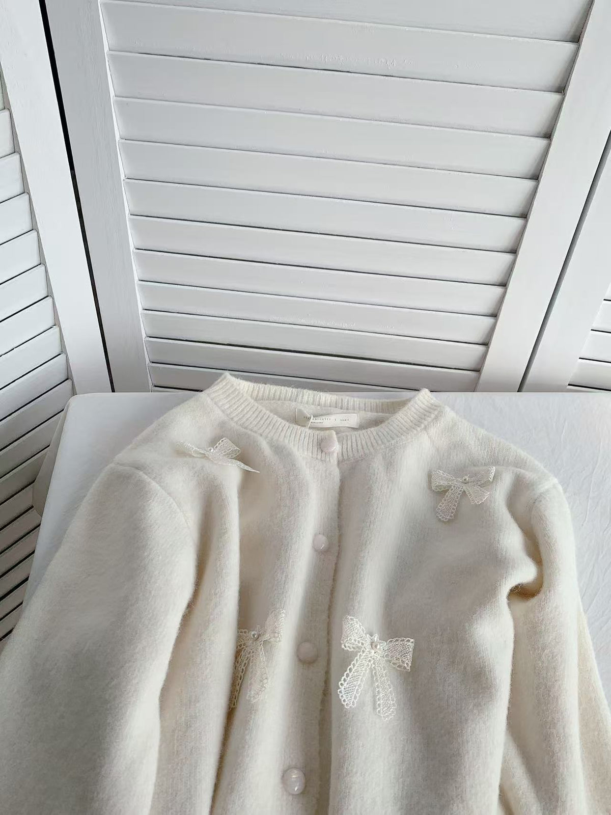 HELLO MILK TEE- 85888 蝴蝶結上衣