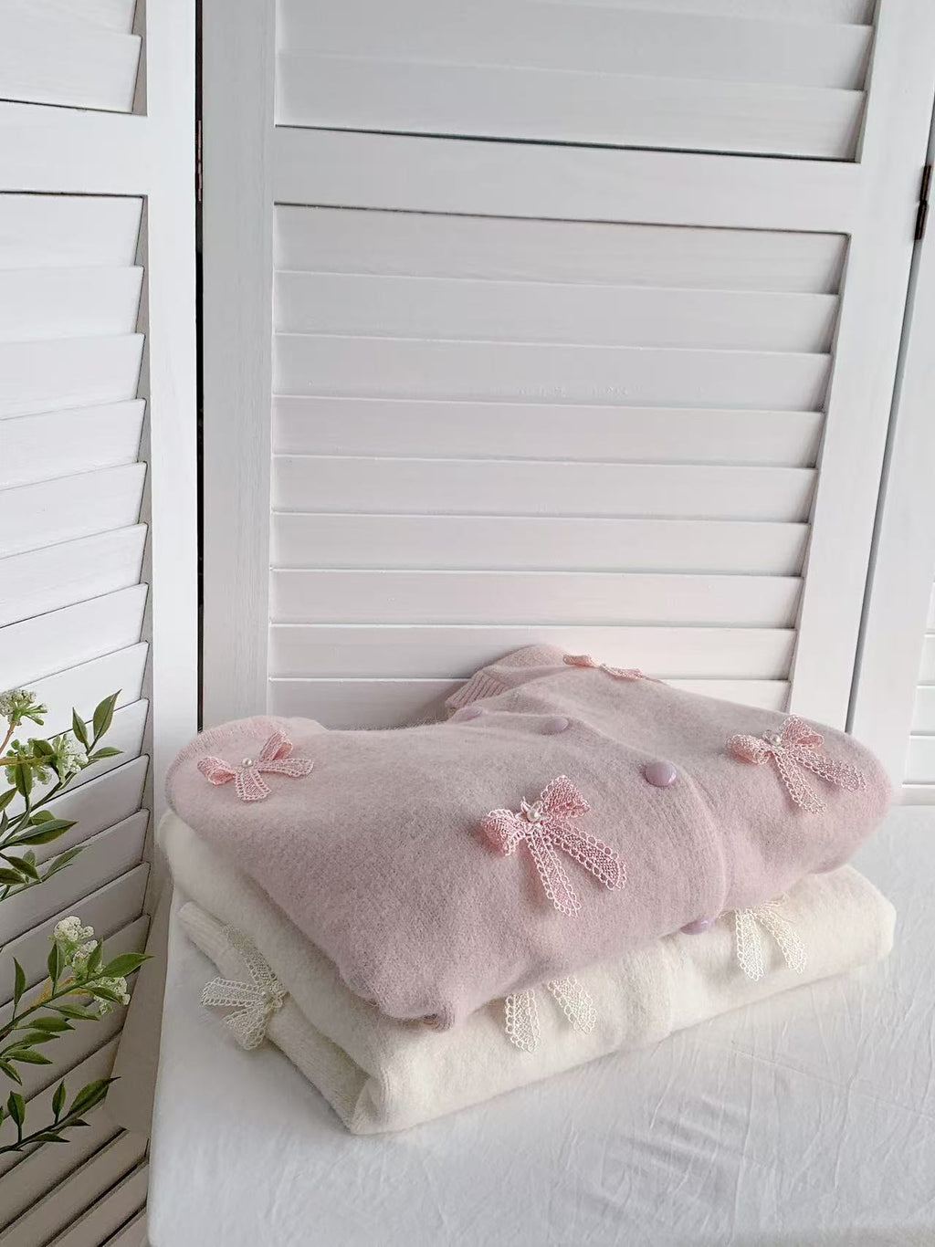 HELLO MILK TEE- 85888 蝴蝶結上衣