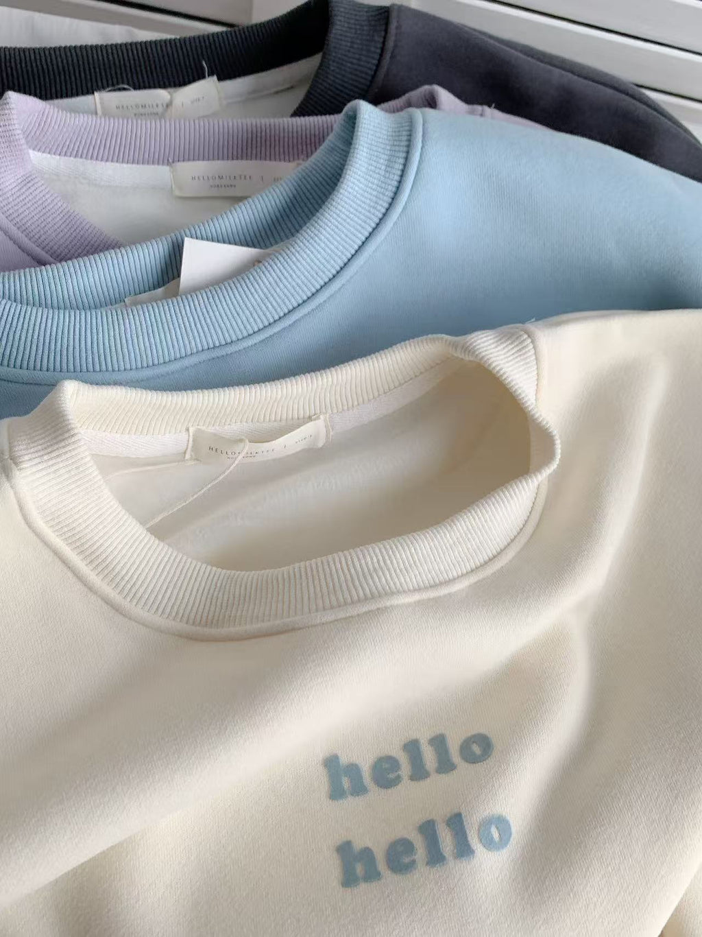 HELLO MILK TEE- 85881 套頭衛衣