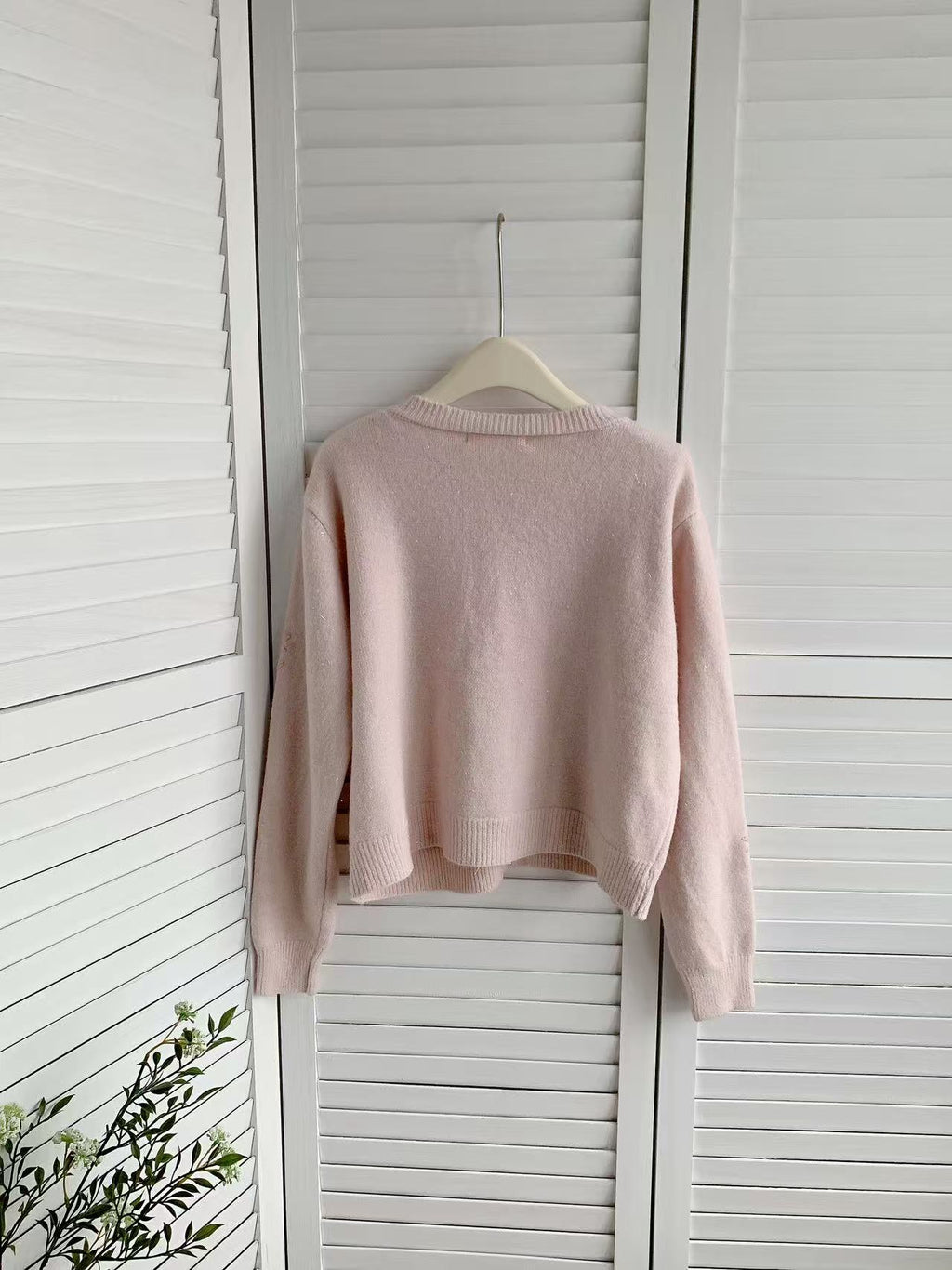 HELLO MILK TEE- 85891 簡約排扣杉