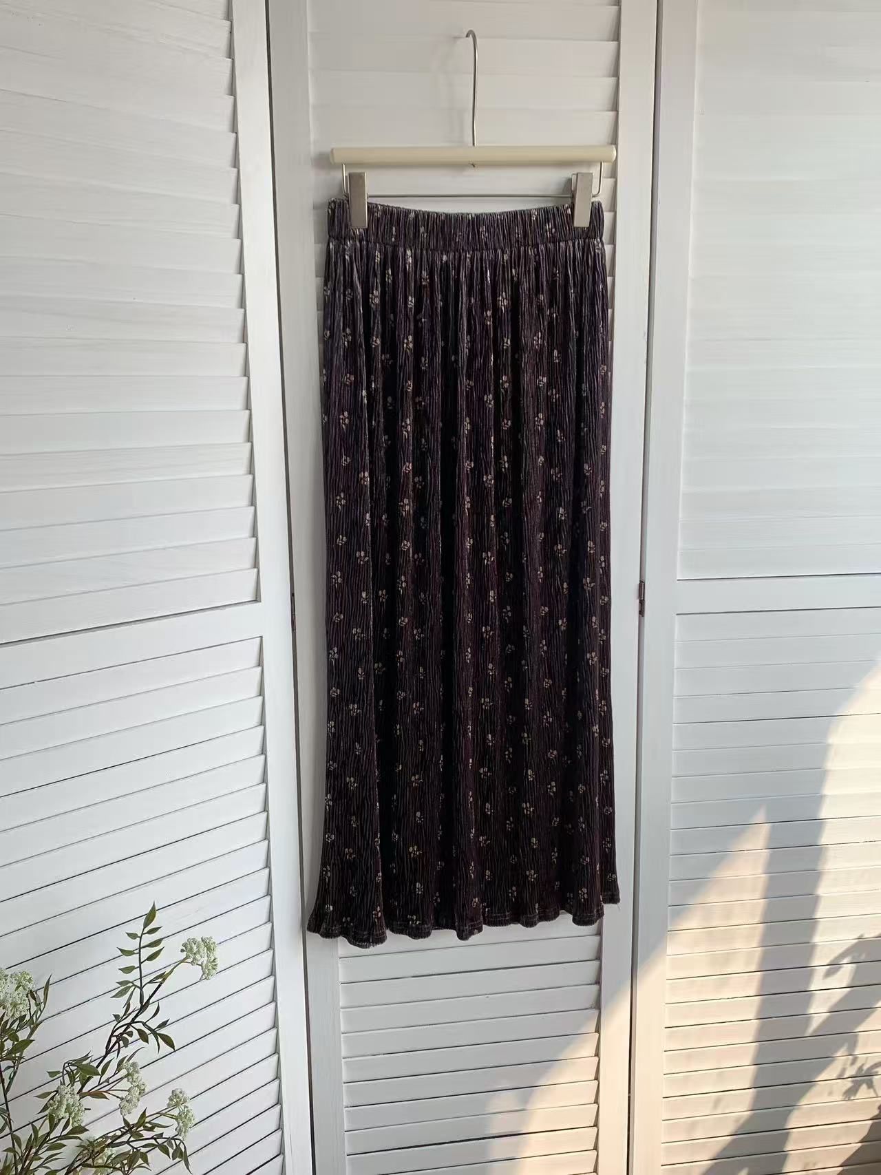 HELLO MILK TEE- 85904 小花半裙