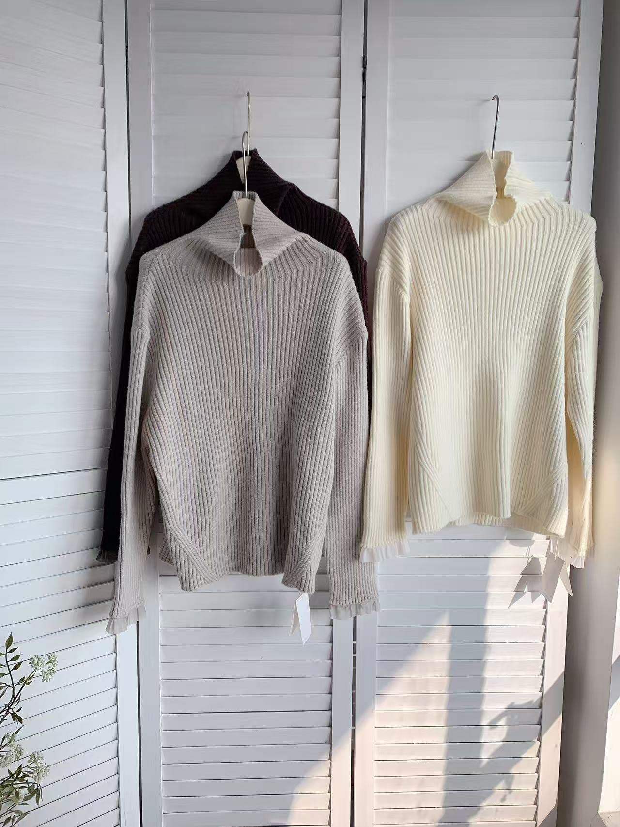 HELLO MILK TEE- 85851 花邊袖上衣