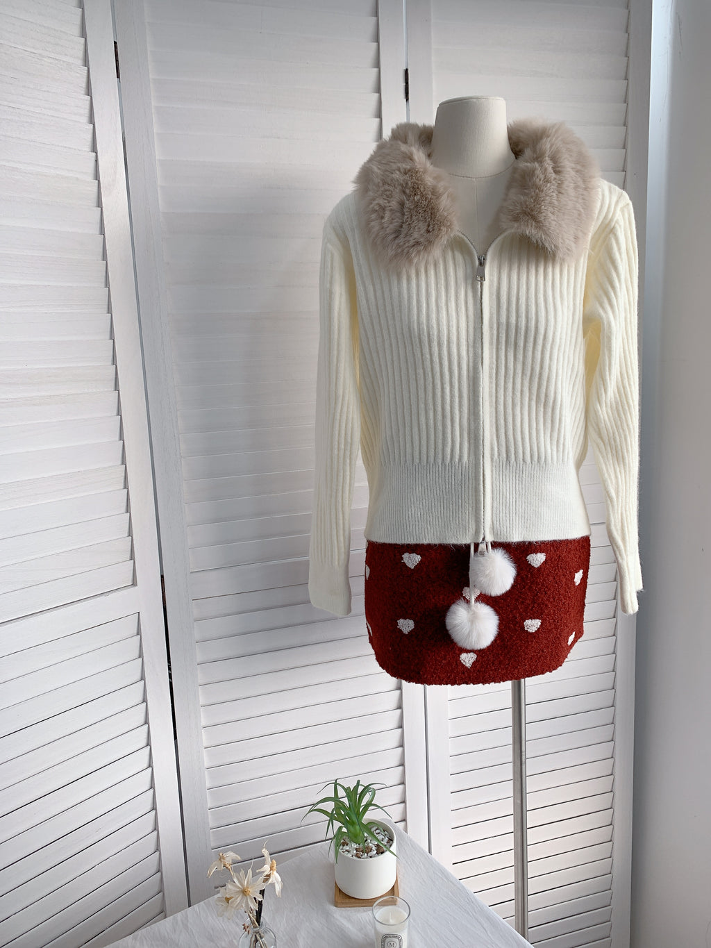 HELLO MILK TEE-85890 毛領上衣