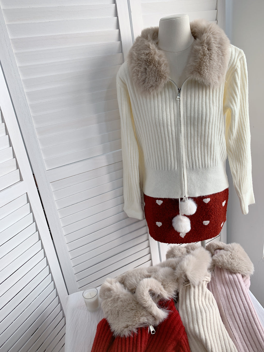 HELLO MILK TEE-85890 毛領上衣