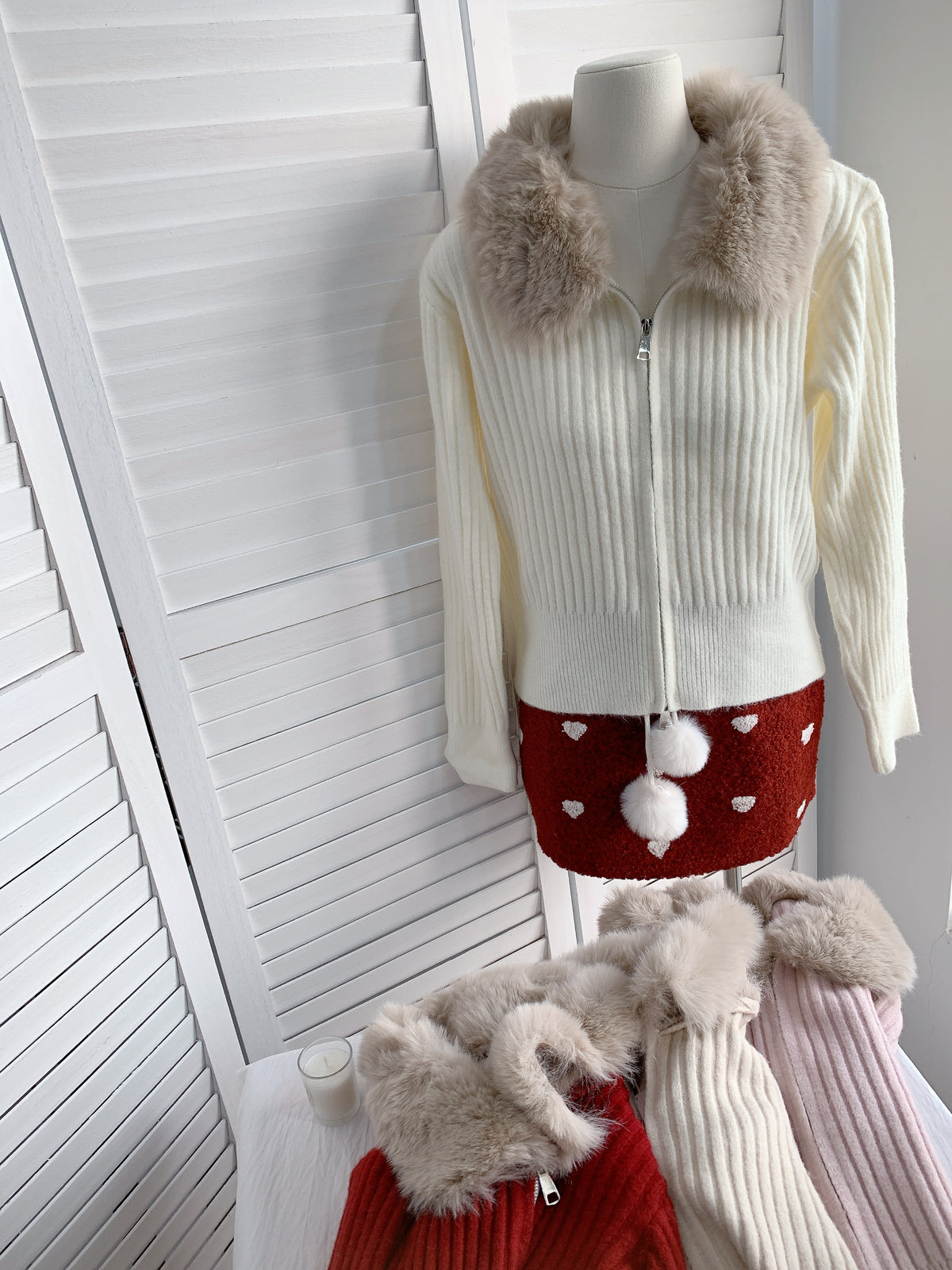 HELLO MILK TEE-85890 毛領上衣