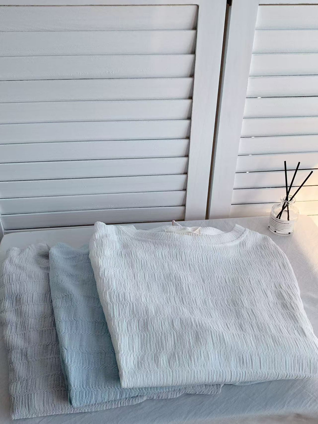 HELLO MILK TEE- 85932 木耳邊上衣