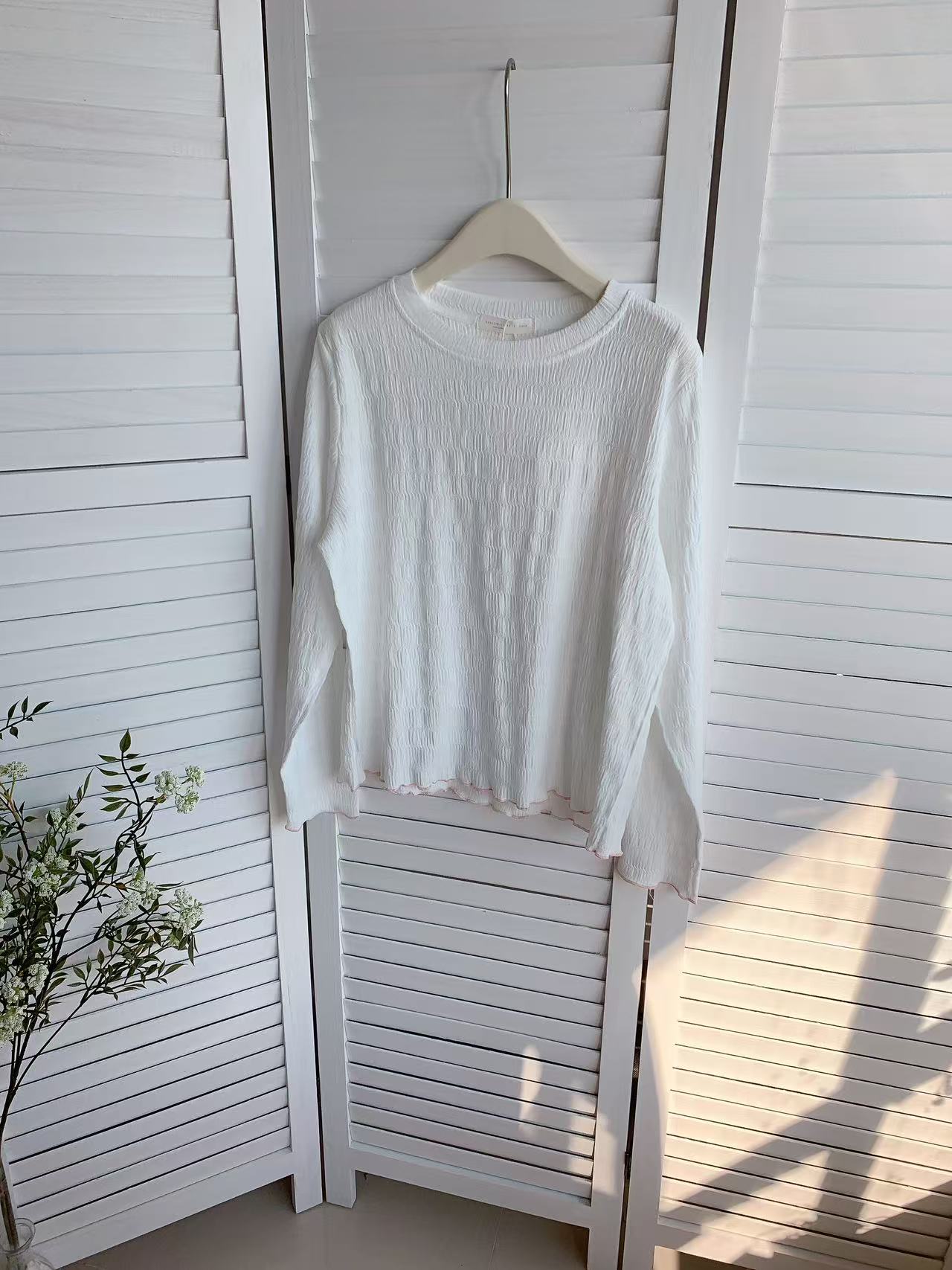 HELLO MILK TEE- 85932 木耳邊上衣