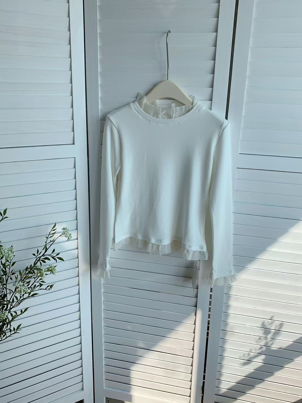 HELLO MILK TEE- 85946 拼接花邊衫