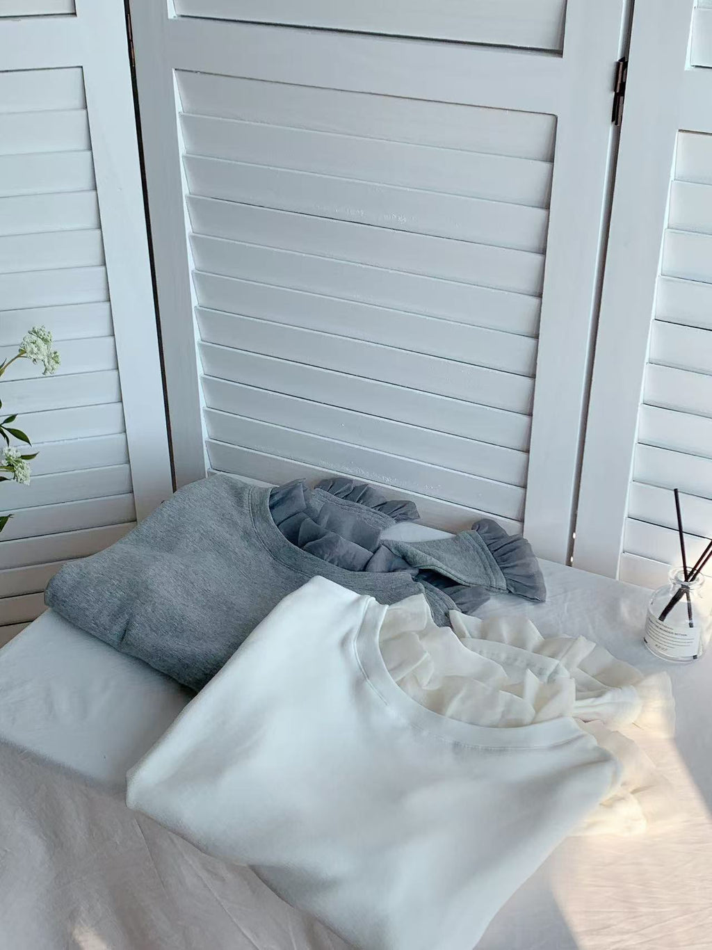 HELLO MILK TEE- 85946 拼接花邊衫