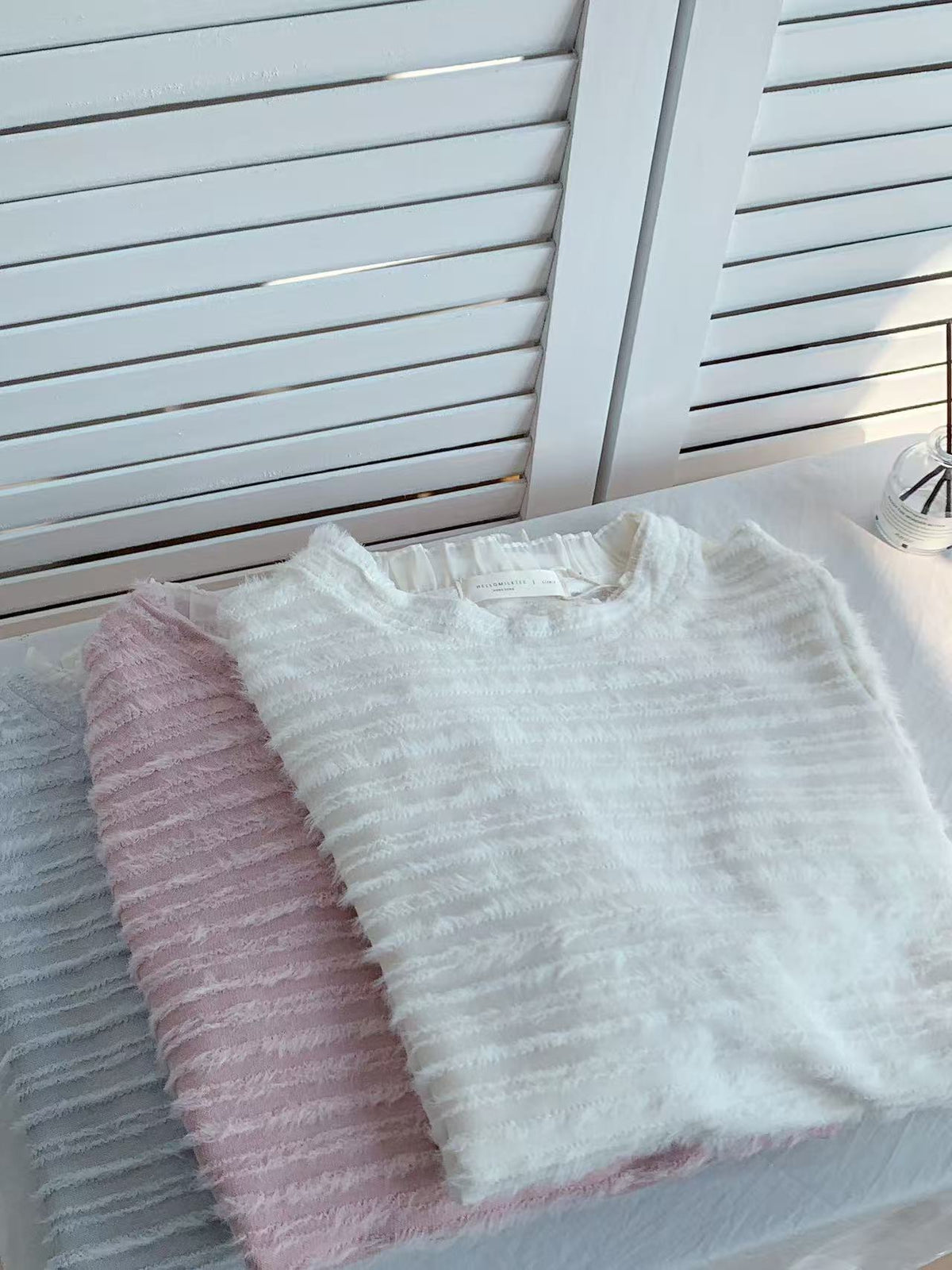 HELLO MILK TEE- 85933 設計感上衣