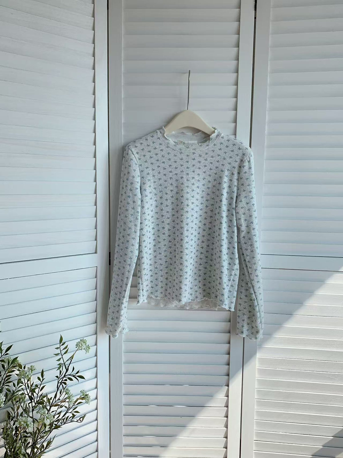 HELLO MILK TEE- 85916 碎花打底衫