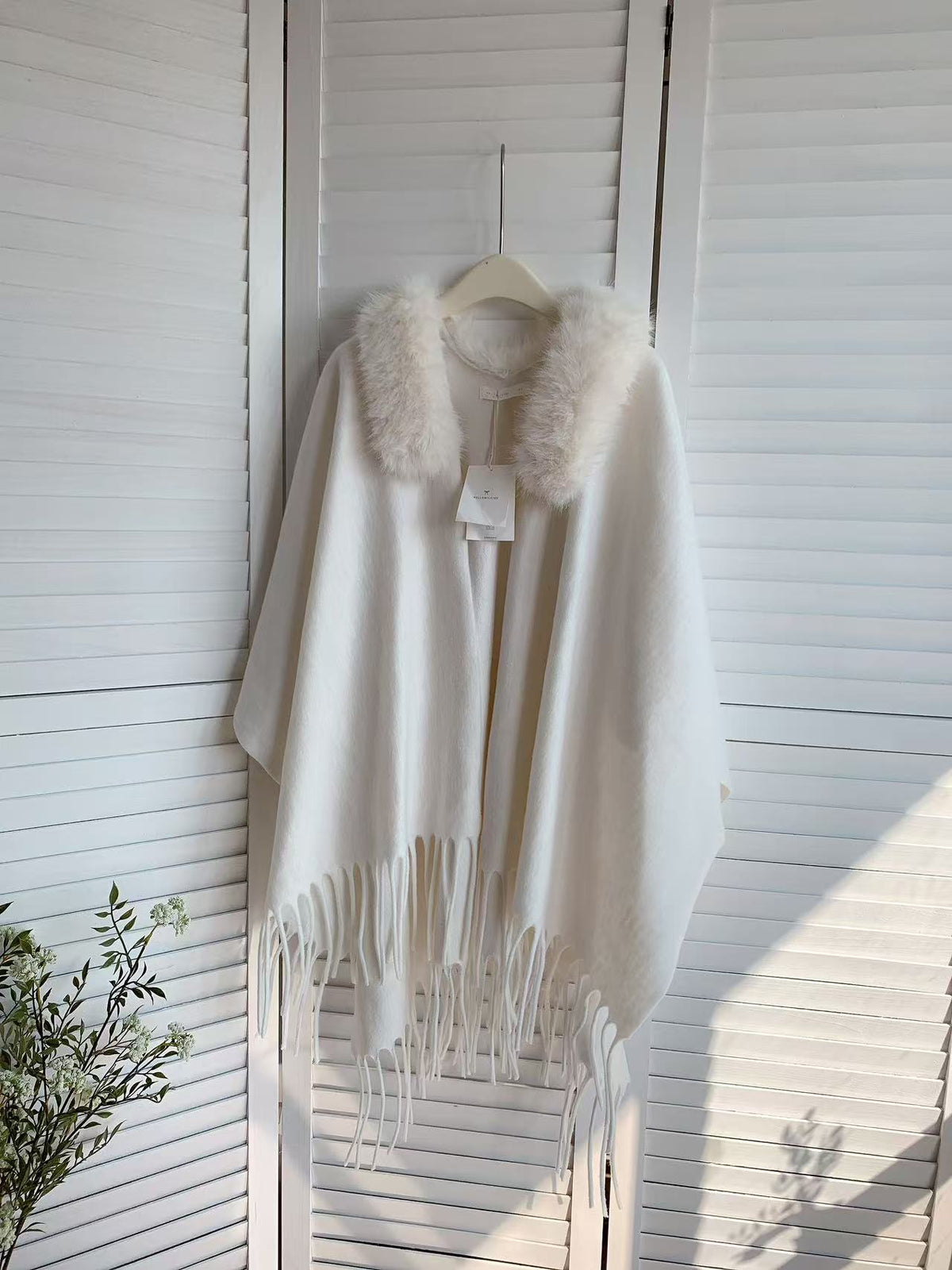 HELLO MILK TEE- 85898 毛毛上衣