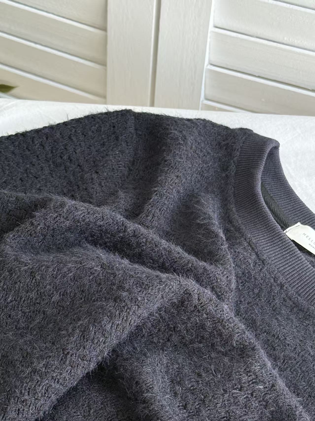 HELLO MILK TEE- 85939  長袖衫 Or 85935 短袖衫（二選一）