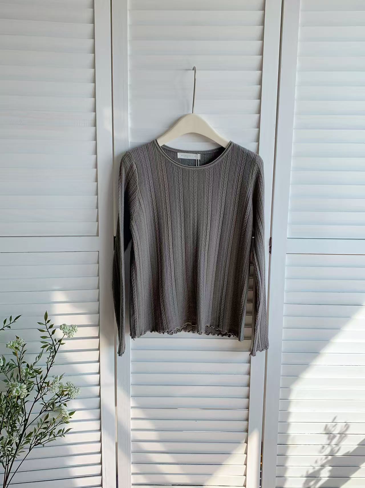 HELLO MILK TEE- 85964 圓領坑條衫