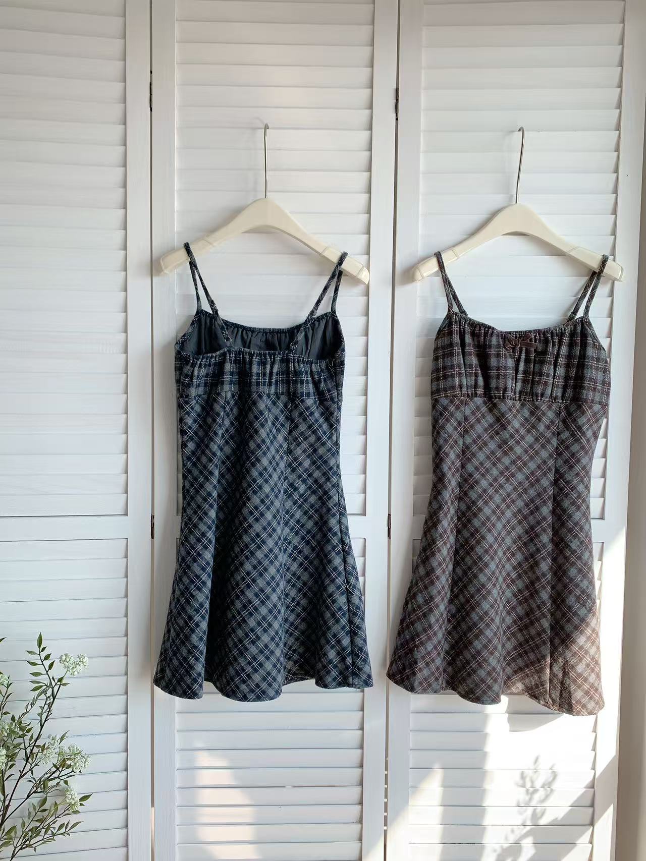 HELLO MILK TEE- 85940 格子吊帶裙