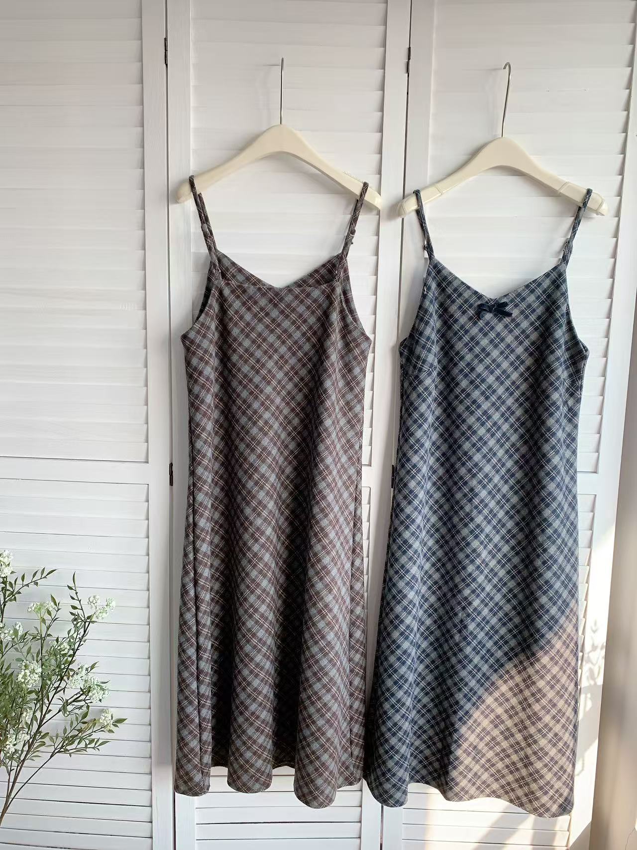 HELLO MILK TEE- 85942 百搭吊帶裙