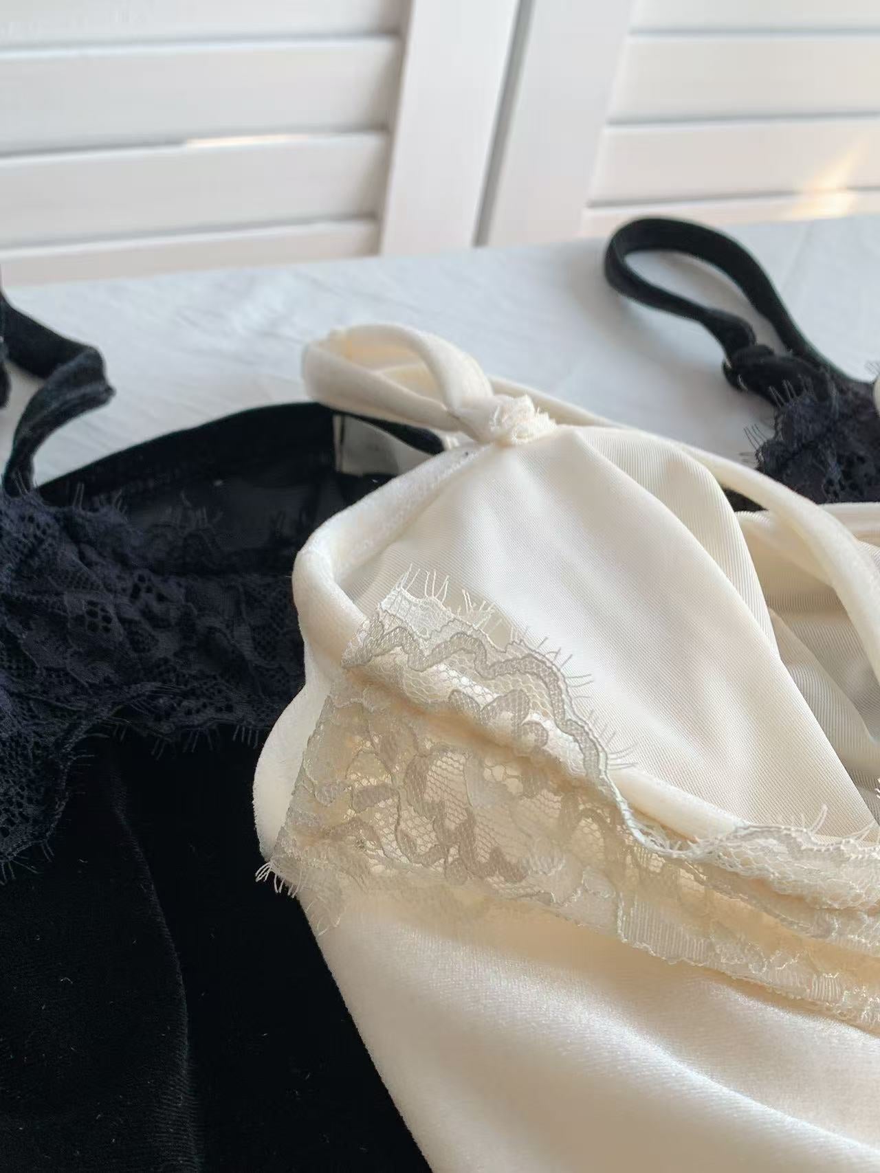 HELLO MILK TEE- 85927 吊帶上衣