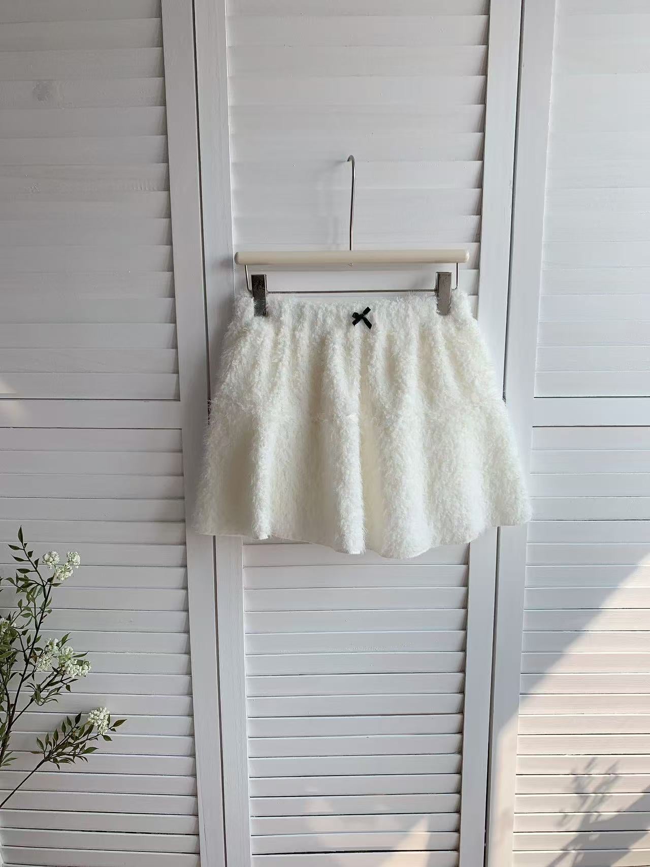 HELLO MILK TEE- 85919 軟糯短裙