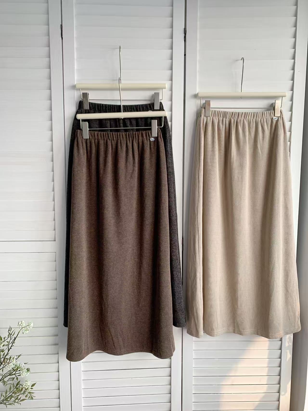 HELLO MILK TEE- 85922 純色半裙