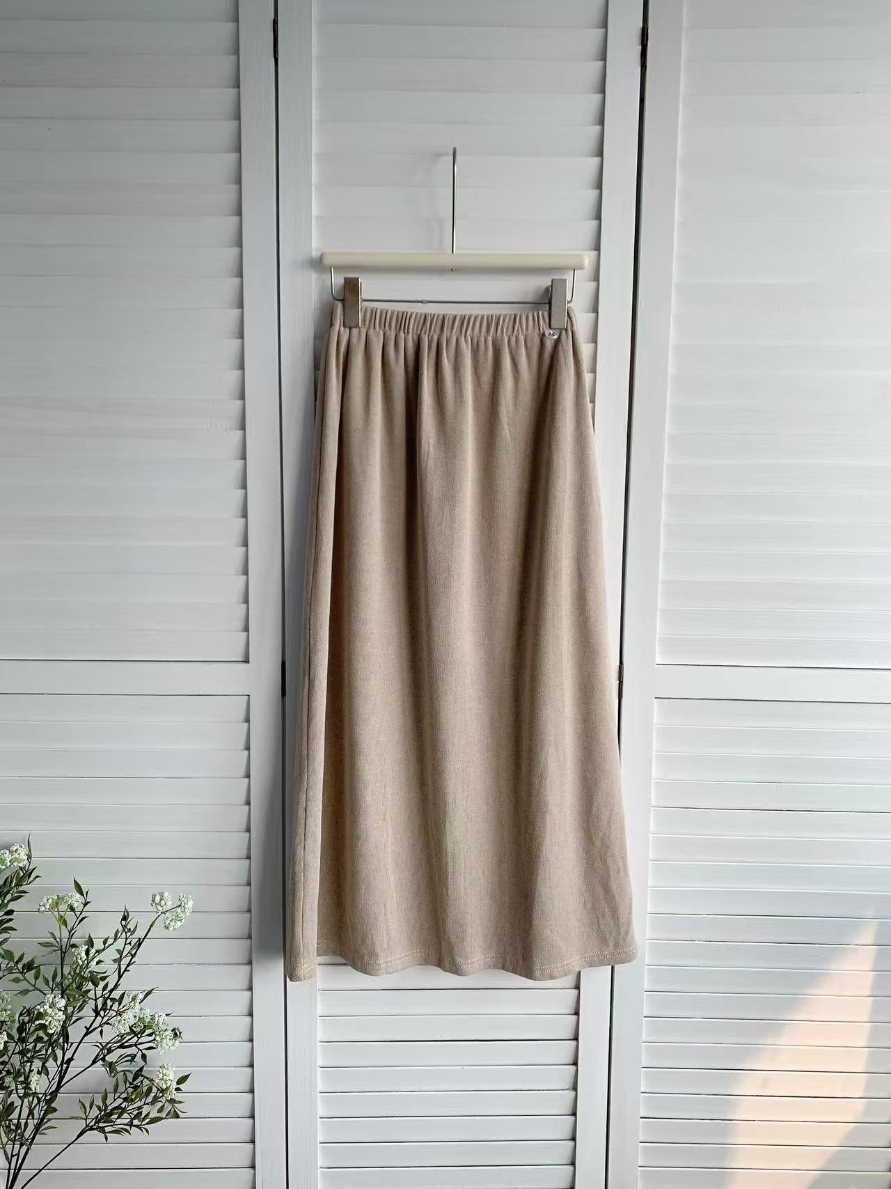 HELLO MILK TEE- 85922 純色半裙