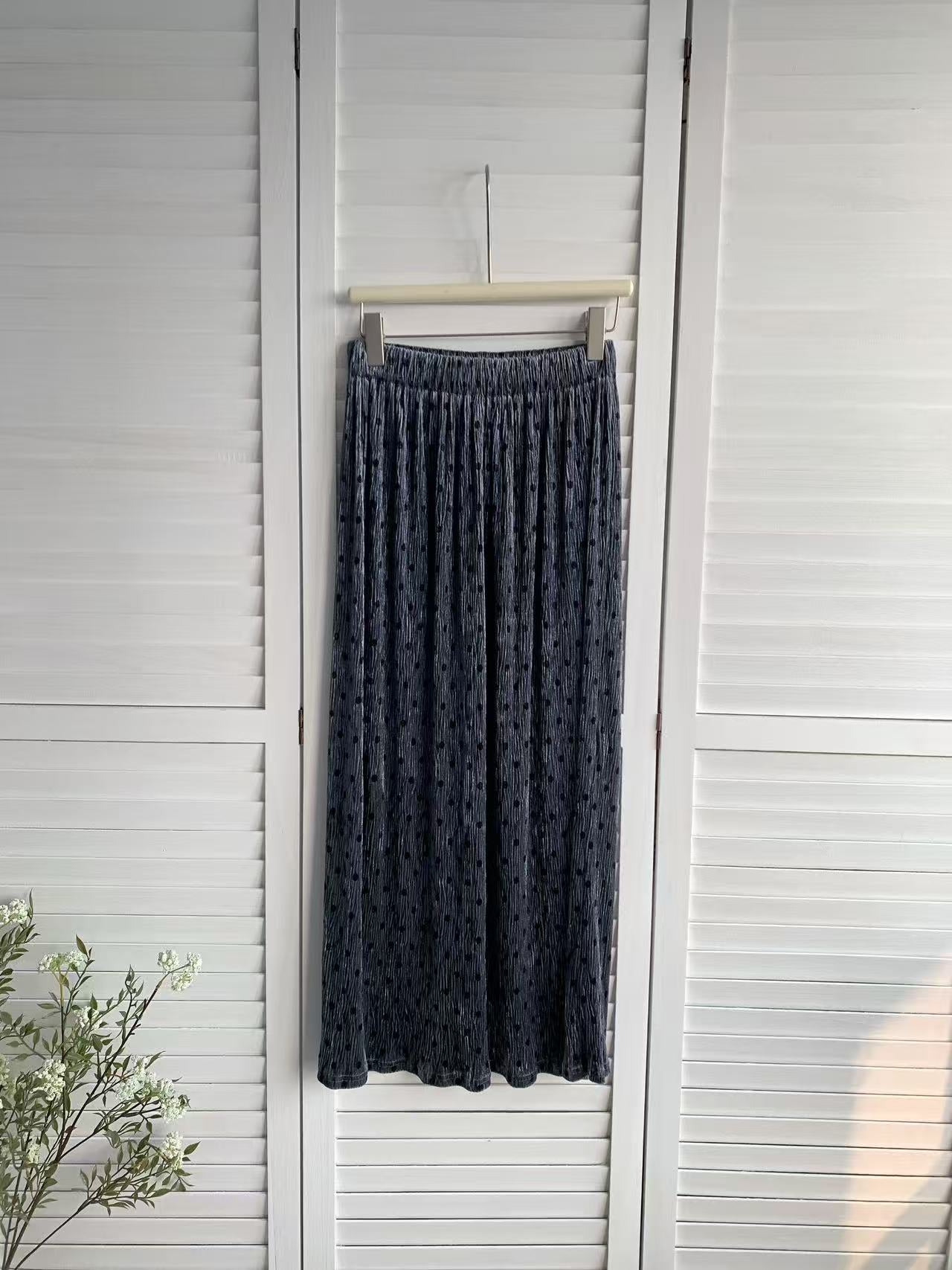 HELLO MILK TEE- 85905 波點半裙