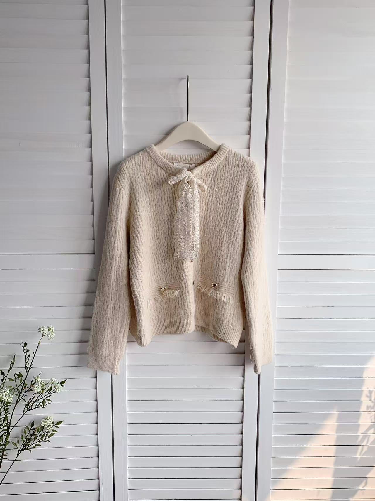 HELLO MILK TEE- 85965 圓領系帶衫