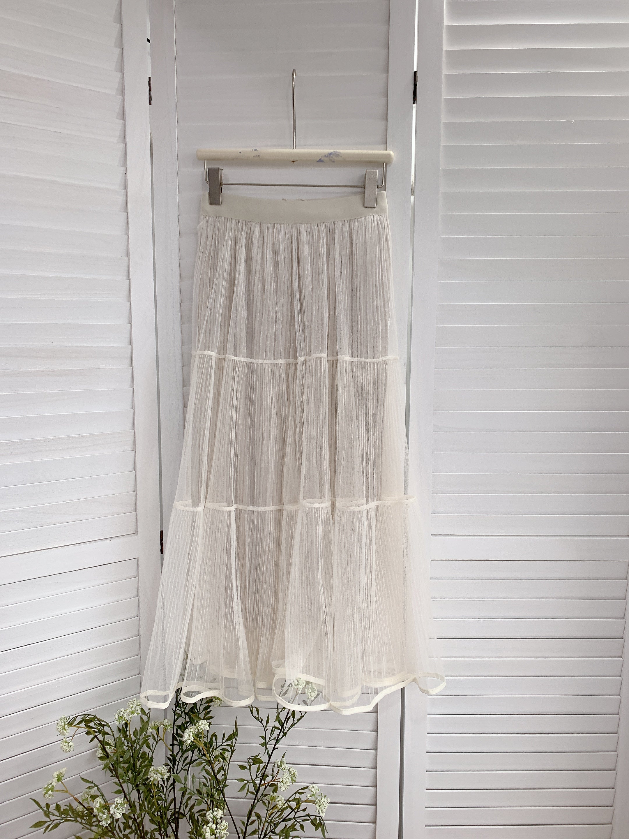 HELLO MILK TEE- 85672 壓褶半裙