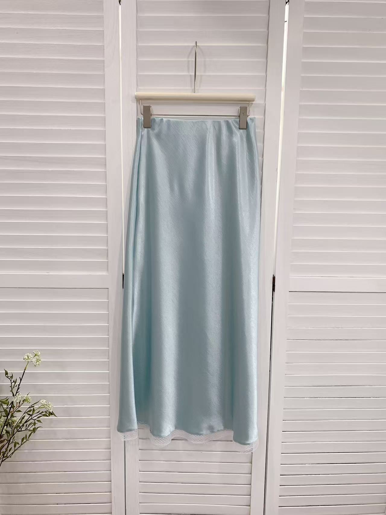 HELLO MILK TEE- 86008 緞面半裙