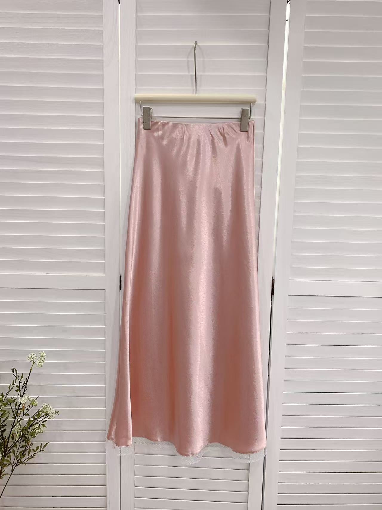 HELLO MILK TEE- 86008 緞面半裙