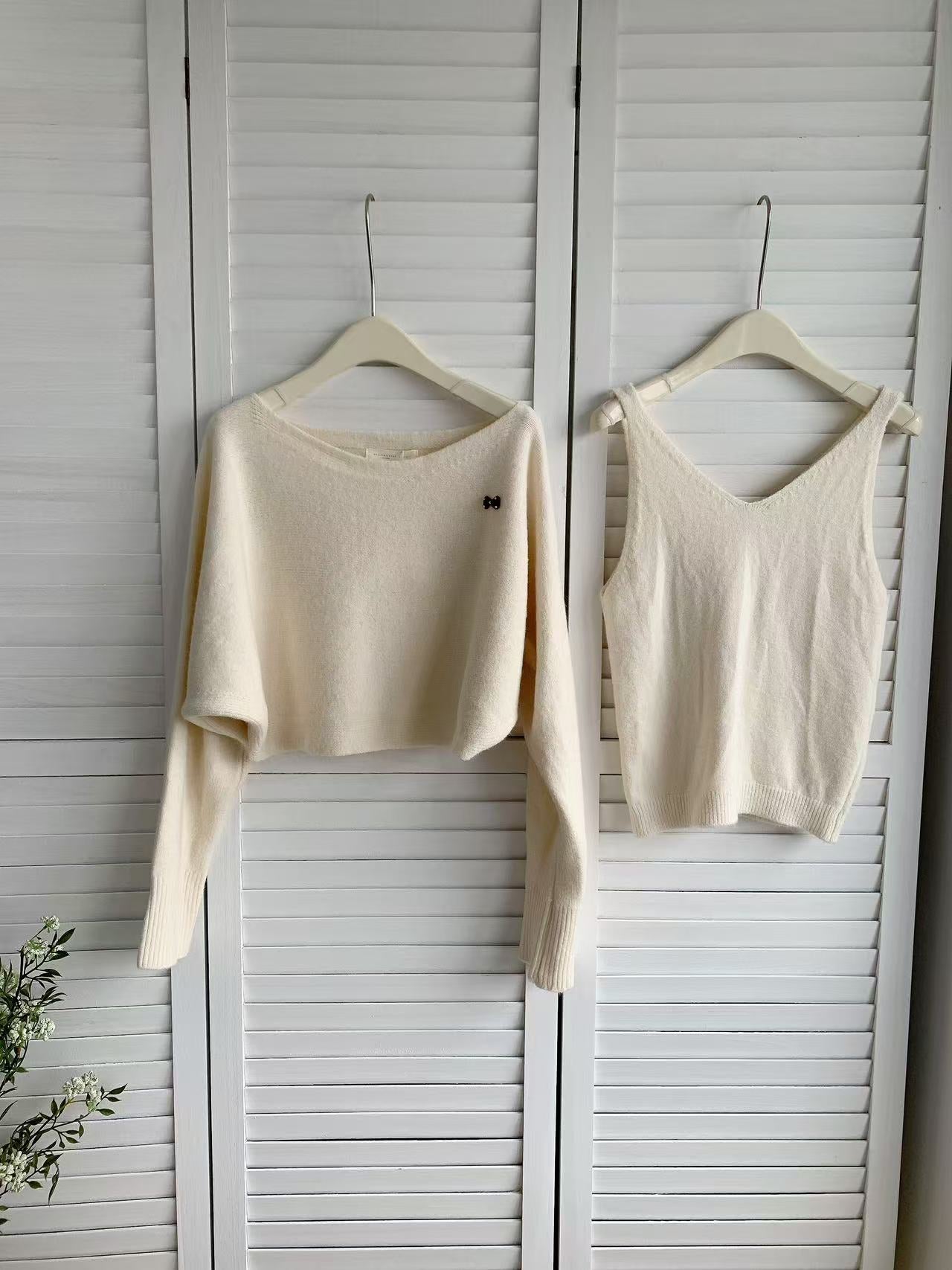 HELLO MILK TEE- 86007 簡約兩件套