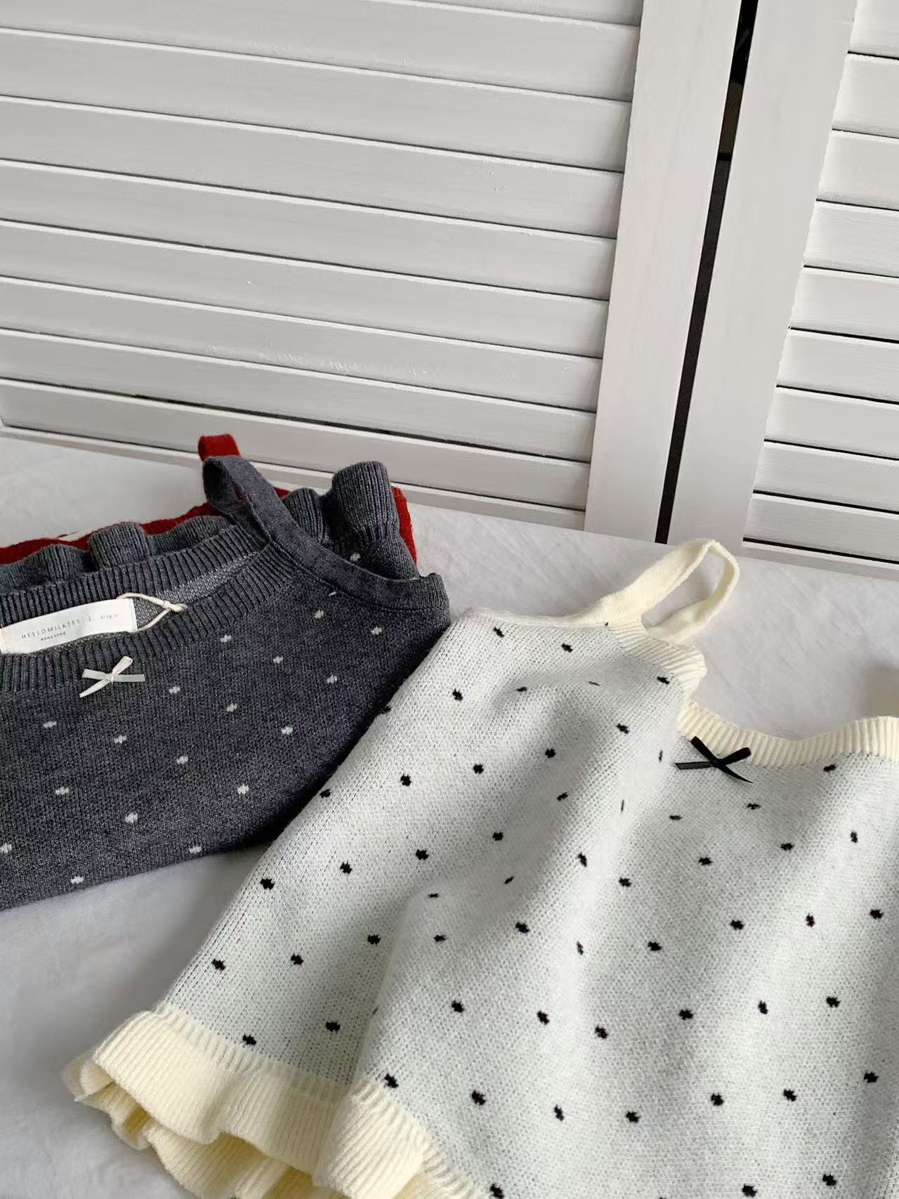 HELLO MILK TEE- 85982 吊帶背心衫