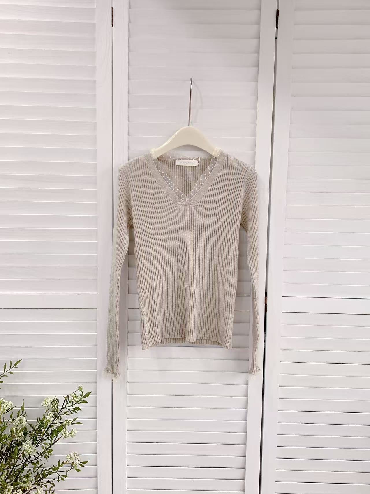 HELLO MILK TEE- 85976 拼接花邊衫