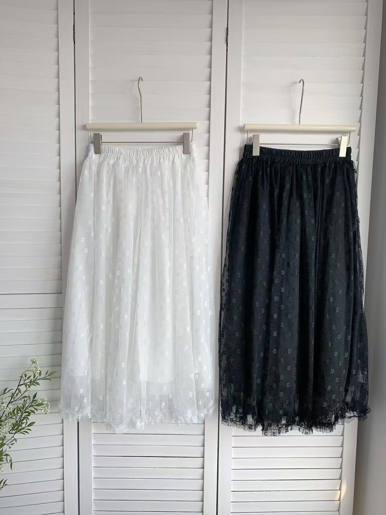 HELLO MILK TEE- 86010 蕾絲半裙