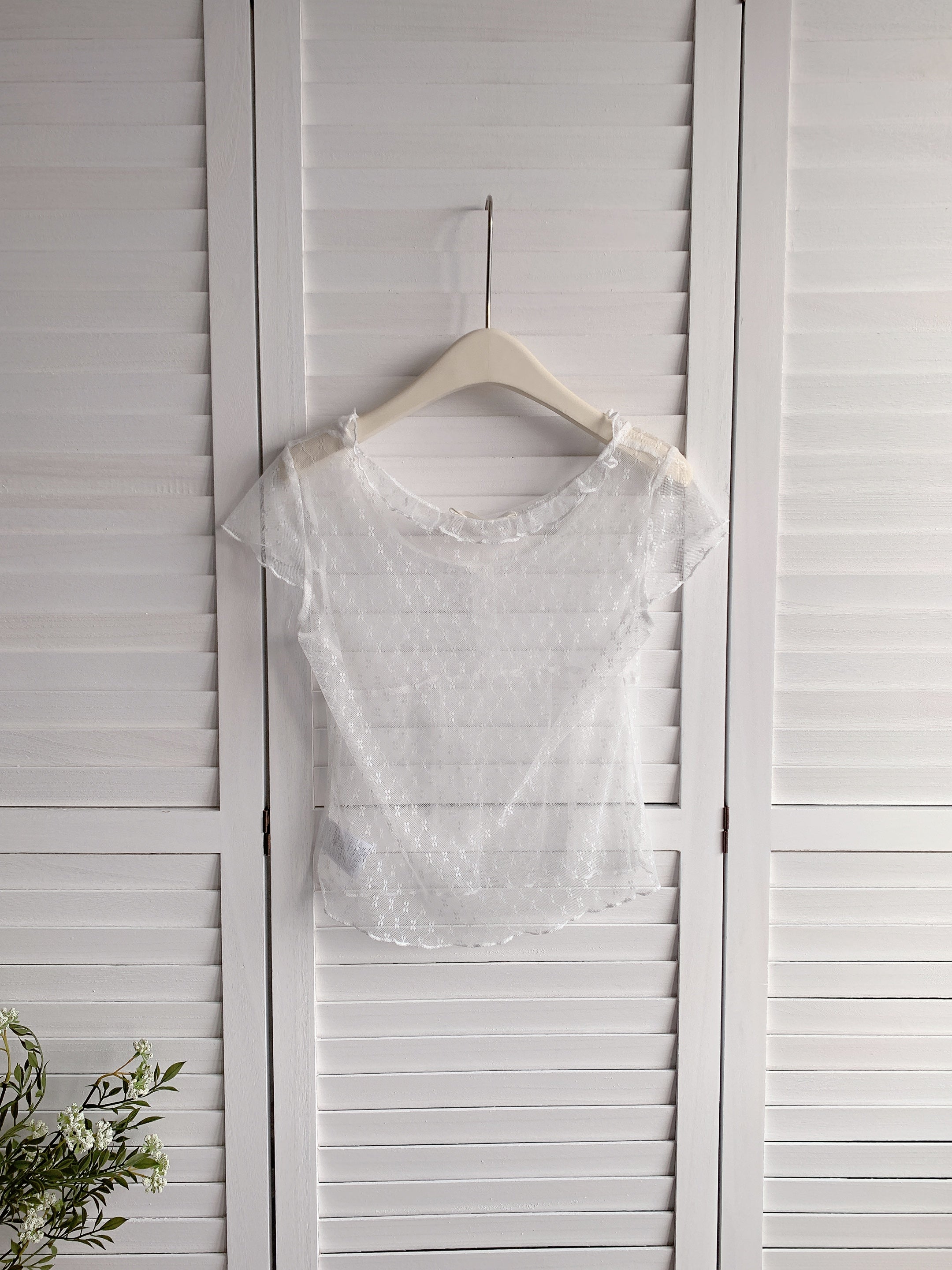 HELLO MILK TEE- 86032 蕾絲打底衫