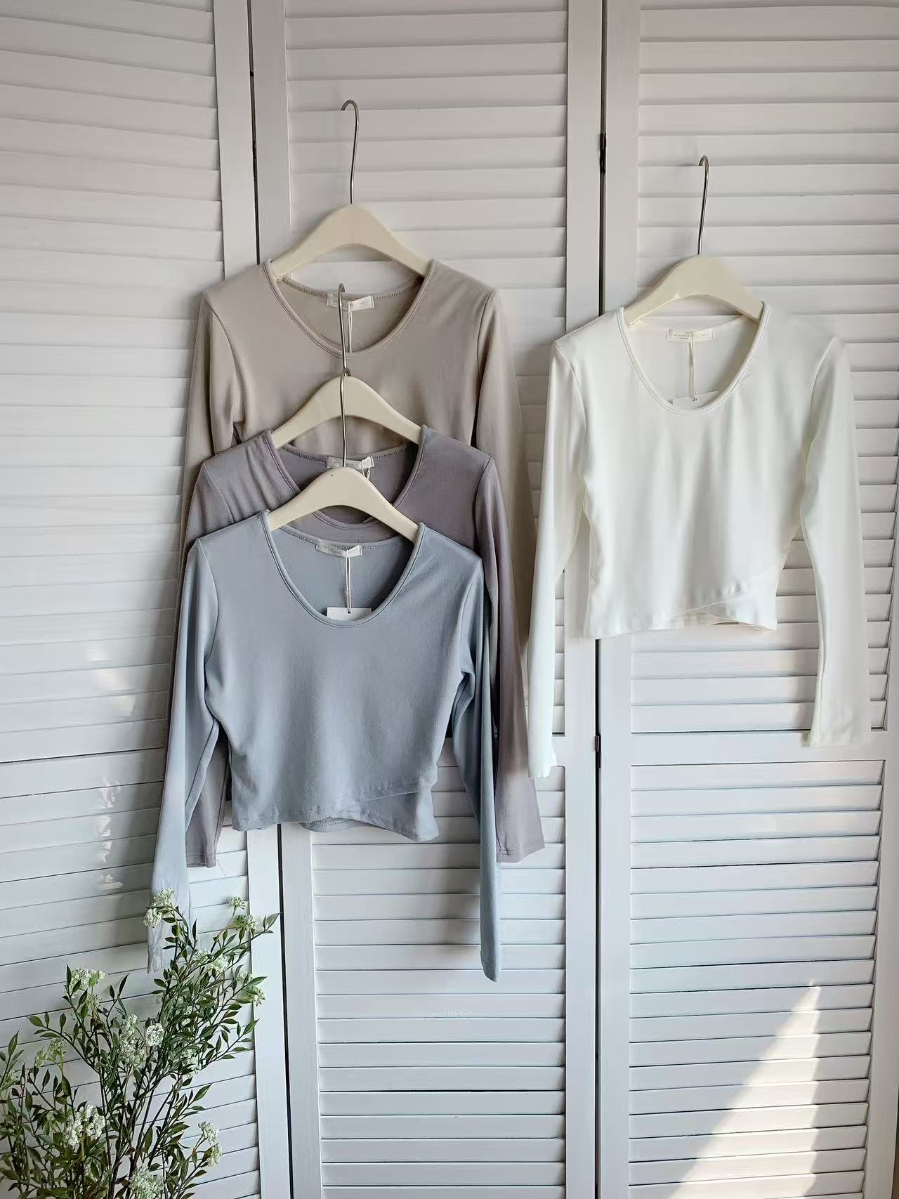 HELLO MILK TEE- 86022 圓領上衣