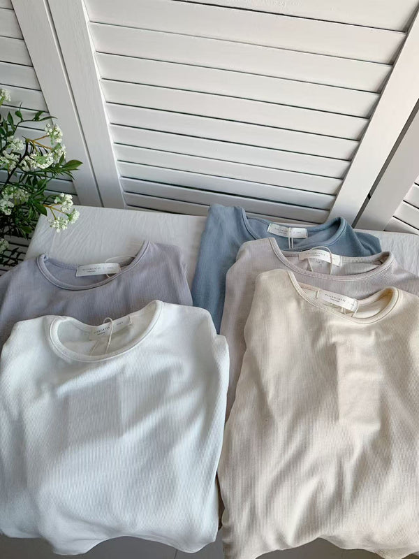 HELLO MILK TEE- 86023 簡約後背小蝴蝶結上衣