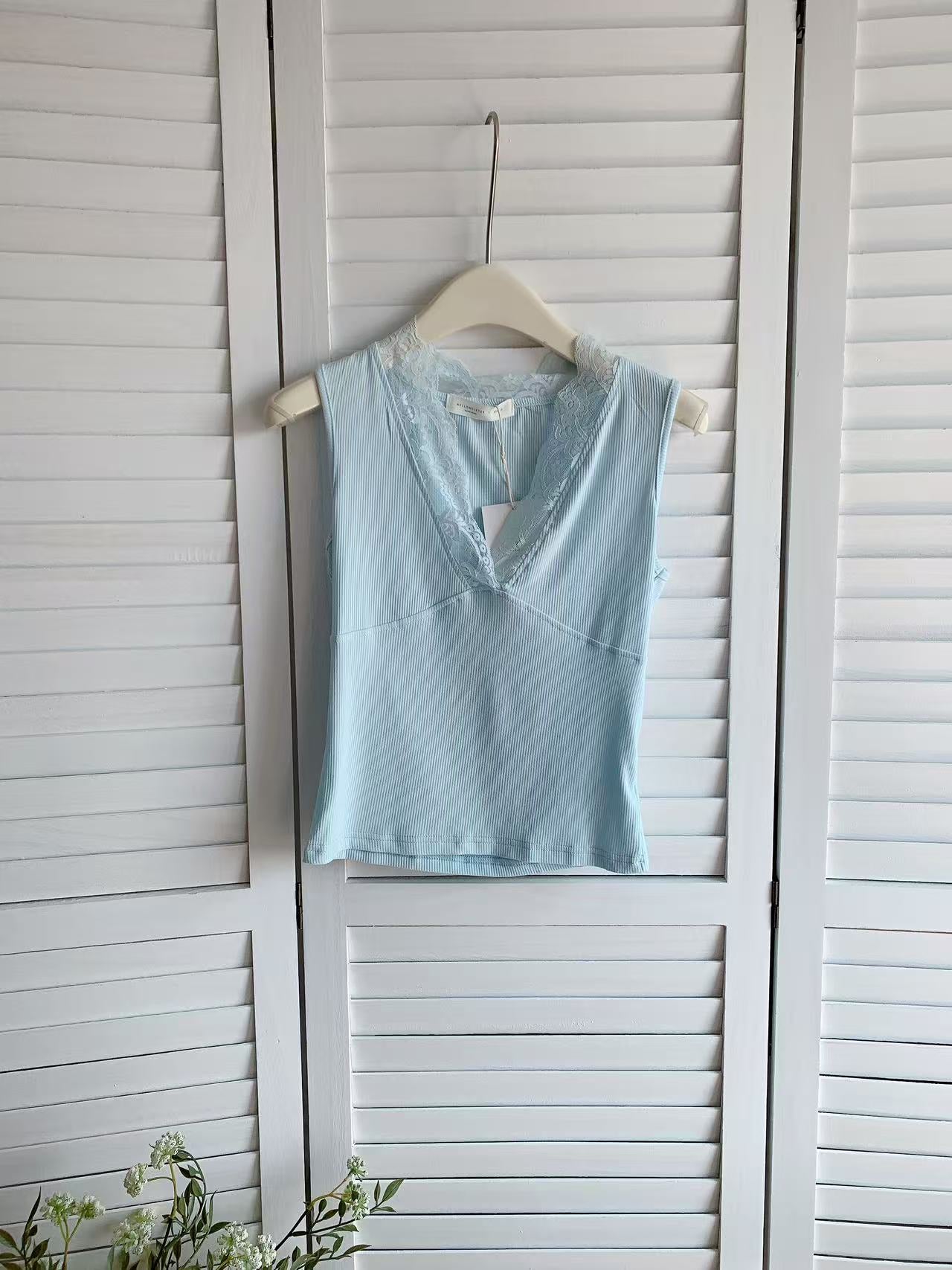 HELLO MILK TEE- 86112 蕾絲背心