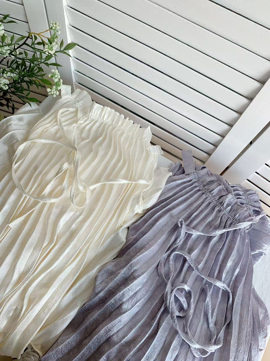 HELLO MILK TEE- 86090 褶皺連裙