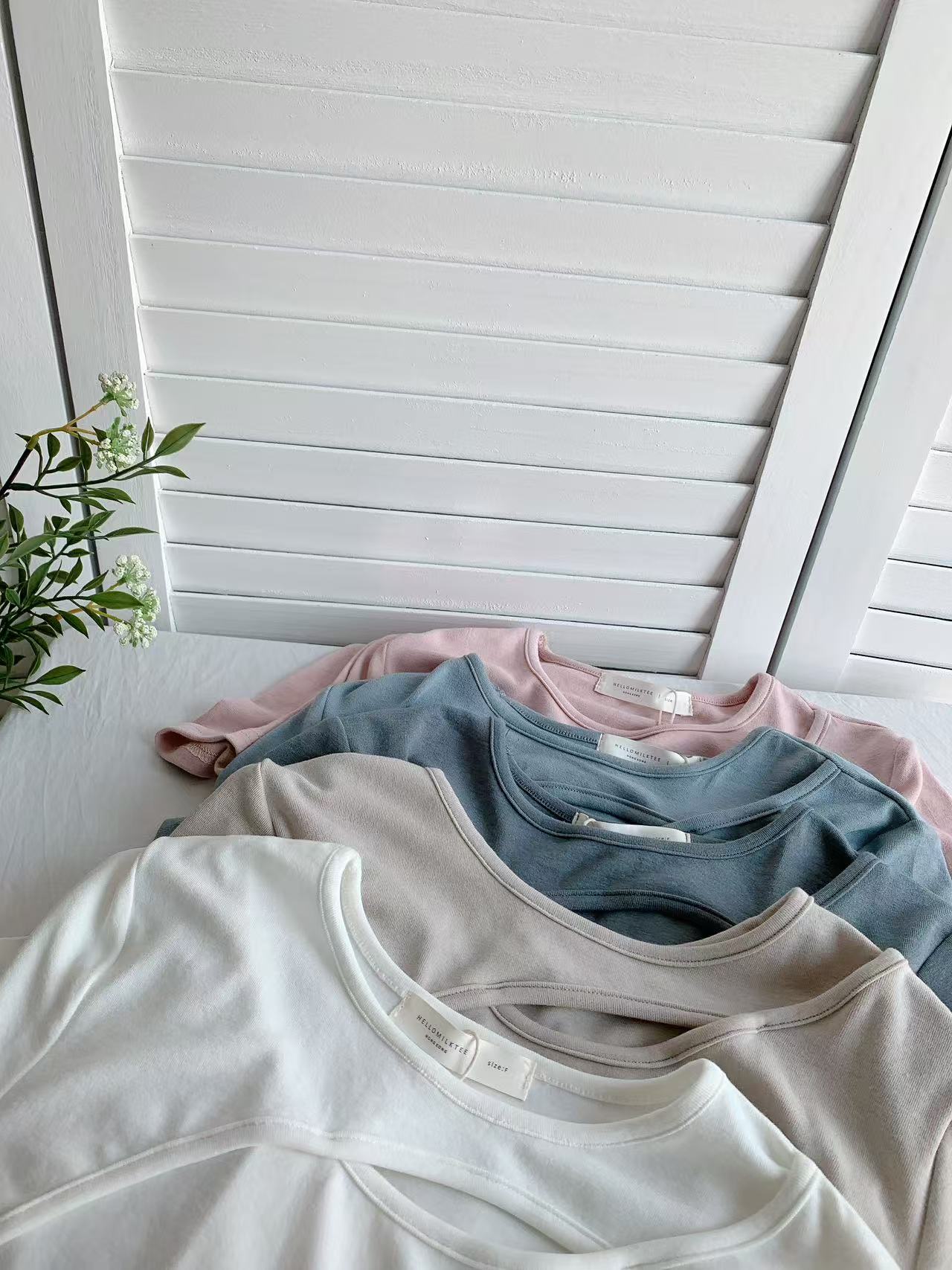 HELLO MILK TEE- 86030 圓領鏤空衫