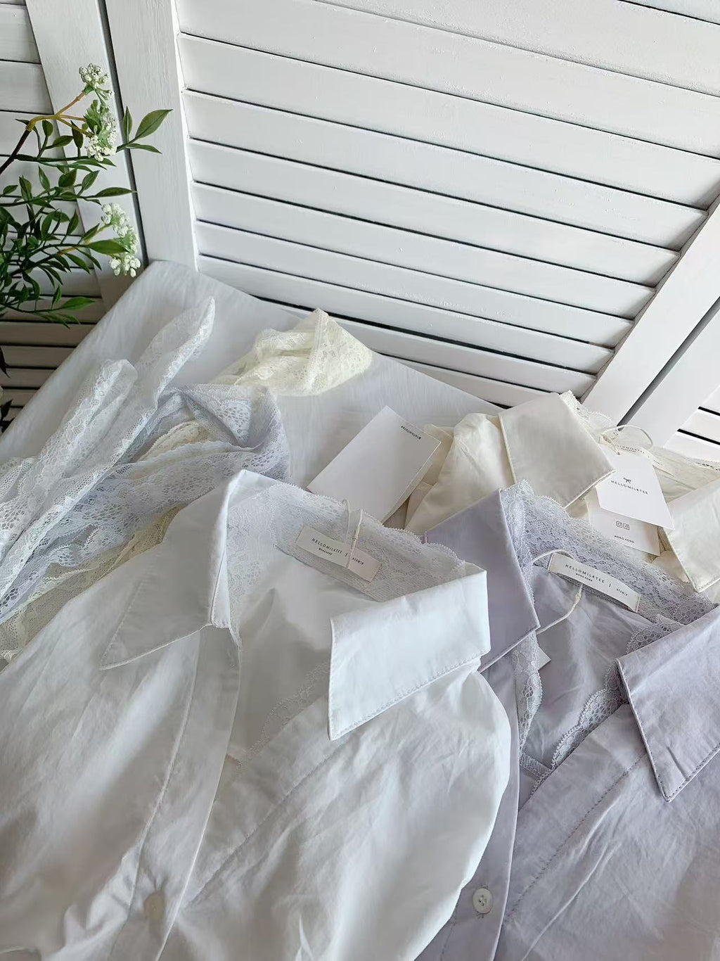 HELLO MILK TEE- 86114 飄帶襯衫