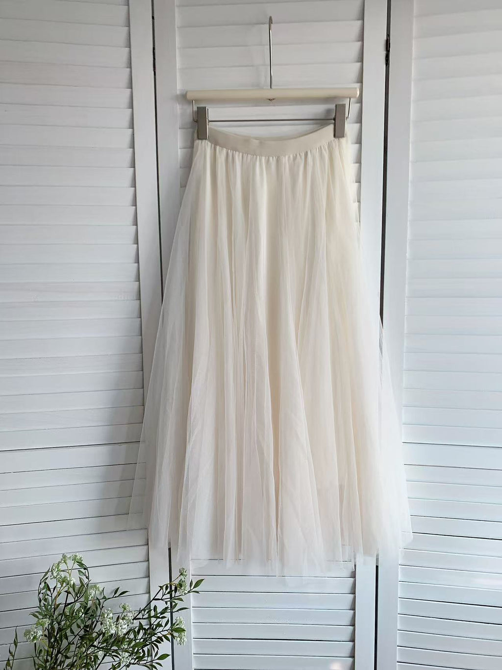 HELLO MILK TEE- 86106 網紗半裙