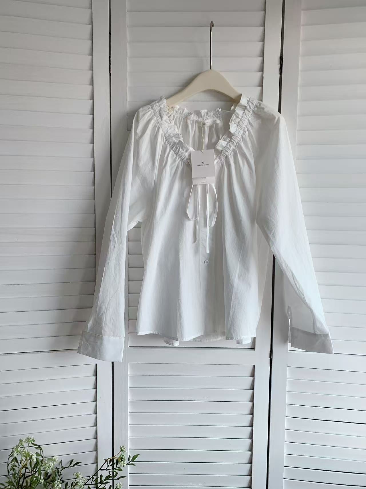 HELLO MILK TEE- 86116 V領小衫