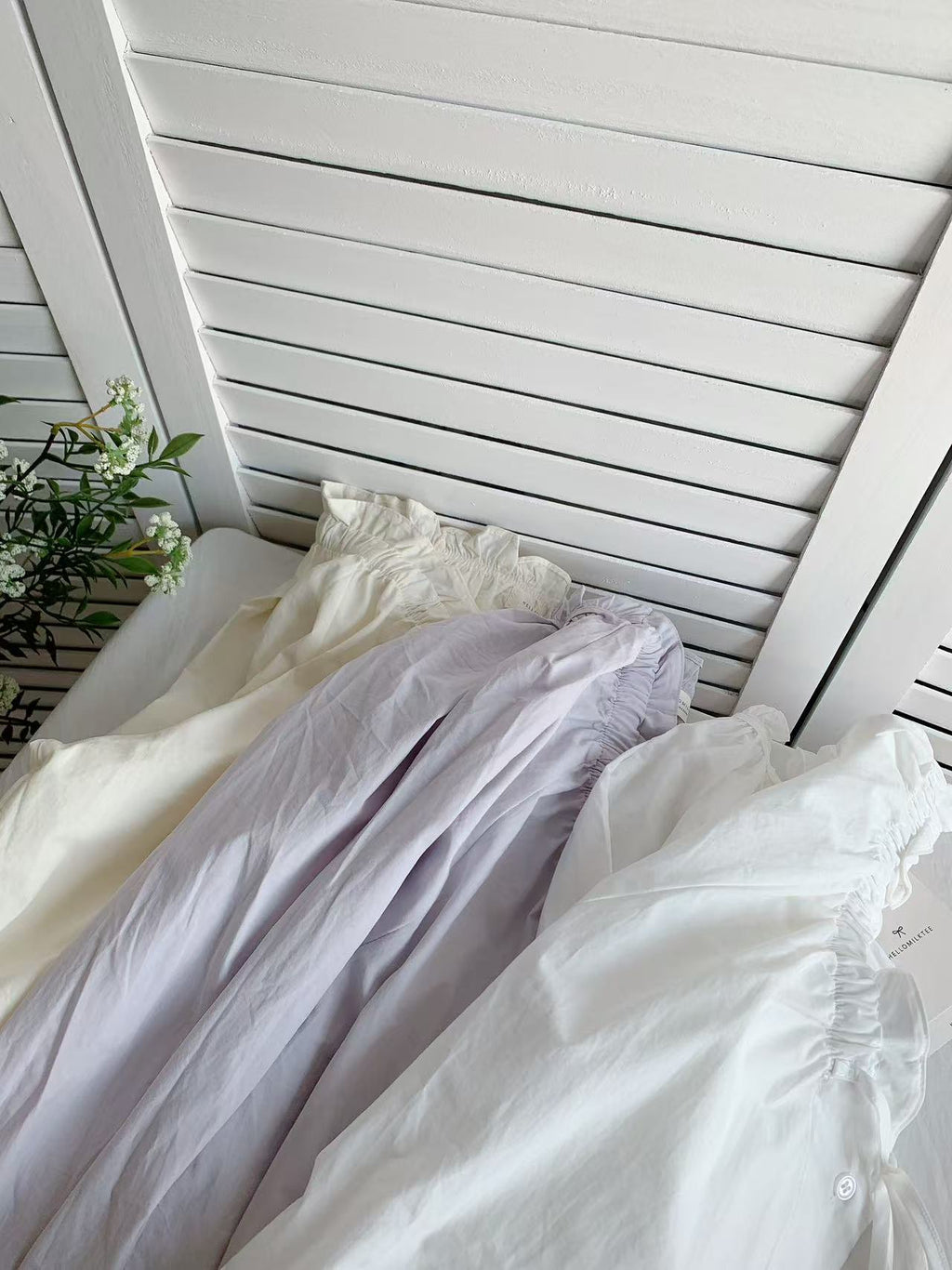 HELLO MILK TEE- 86116 V領小衫