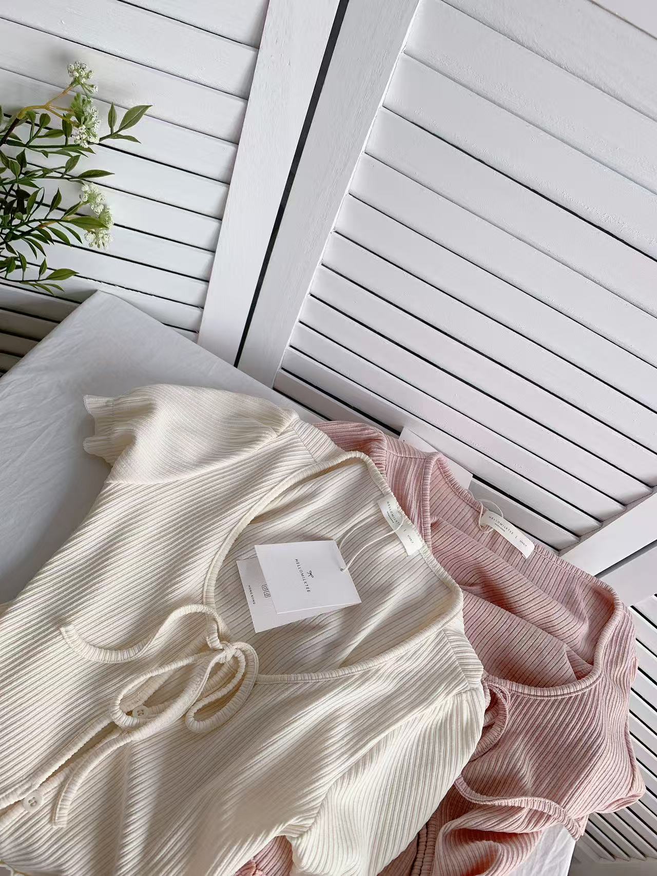 HELLO MILK TEE- 86122 綁繩小衫