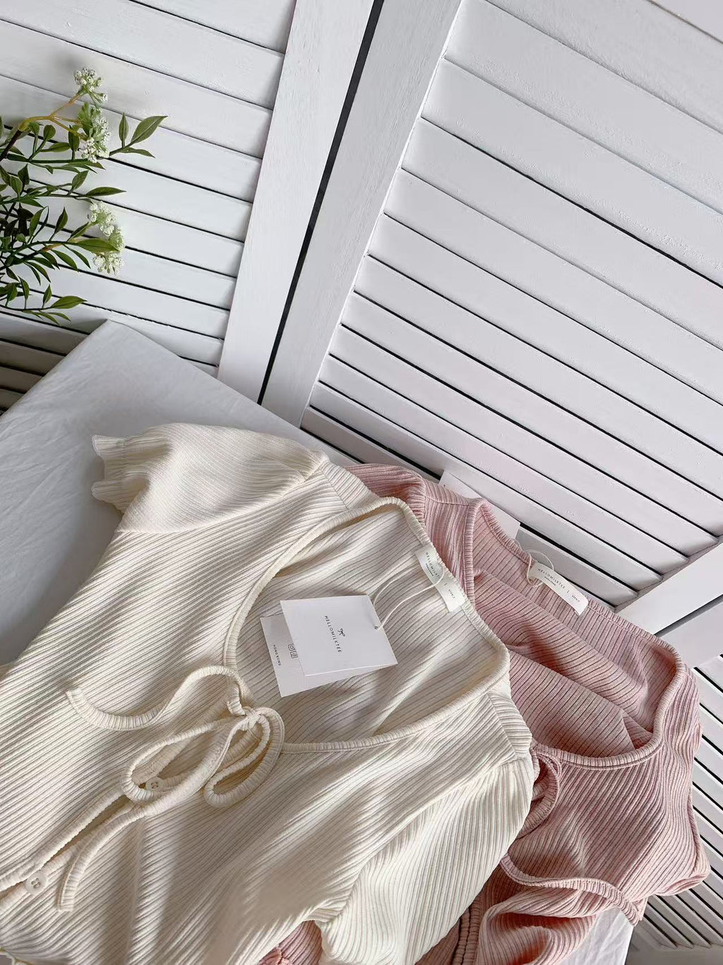 HELLO MILK TEE- 86122 綁繩小衫