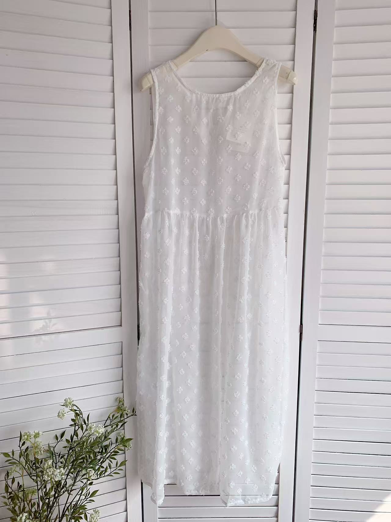 HELLO MILK TEE- 86172 簡約背心裙