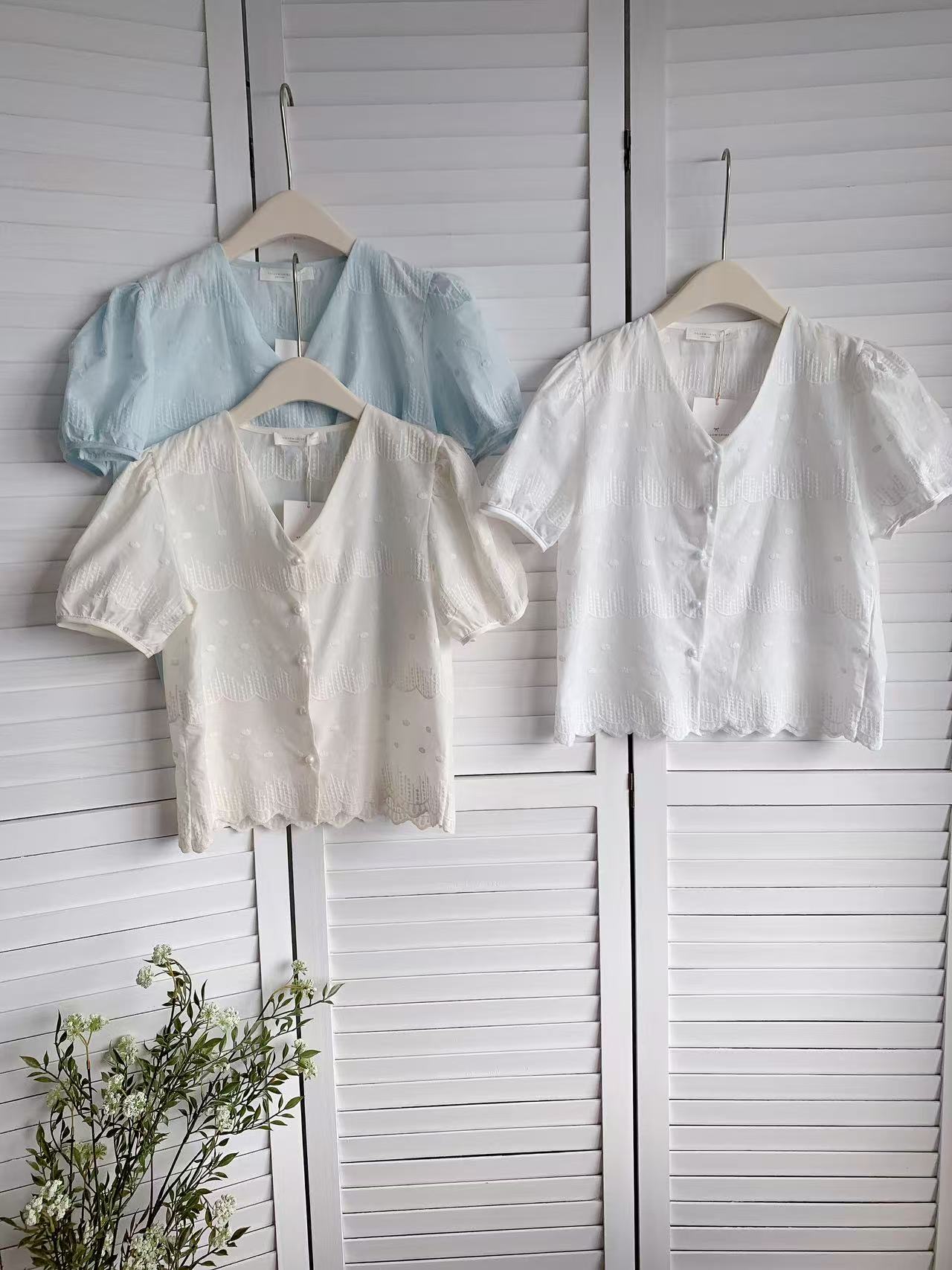 HELLO MILK TEE- 86091 排扣上衣