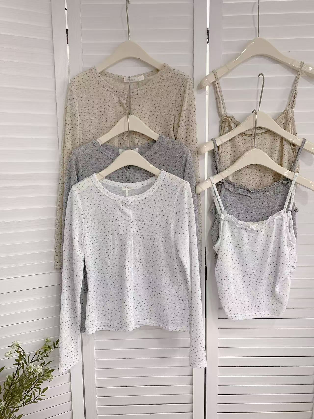 HELLO MILK TEE- 86110 小花套裝