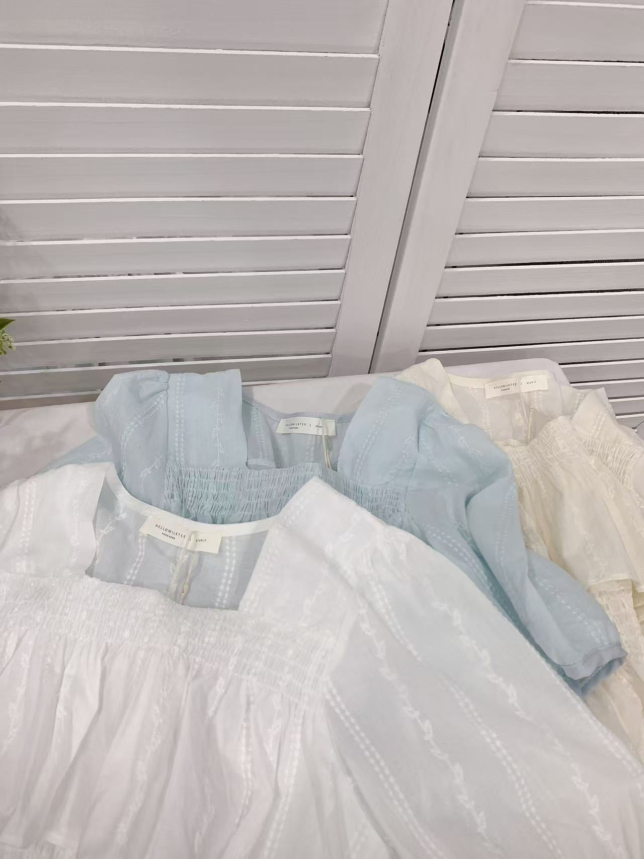 HELLO MILK TEE- 86093 荷葉邊小衫